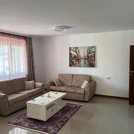 Casa Real Ii Frontline Sweti Wlas