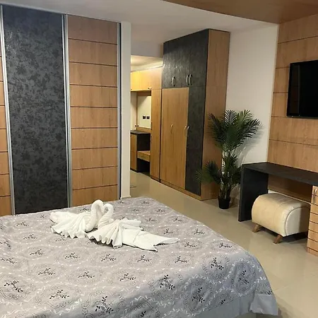 Casa Real Ii Frontline Sweti Wlas