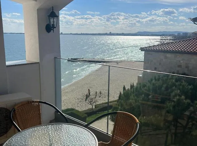 Casa Real Ii Frontline *