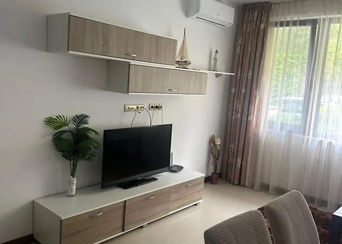 Casa Real Ii Frontline Apartment *